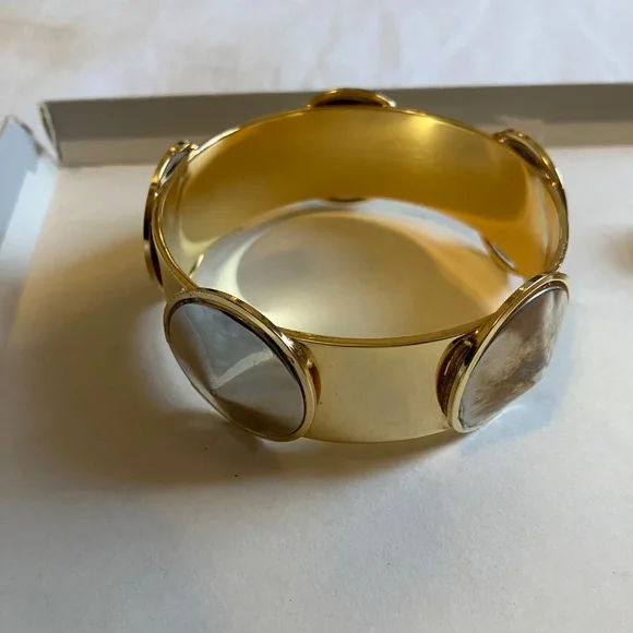 Givenchy Vintage Costume Jewelry - Picture 5 of 6